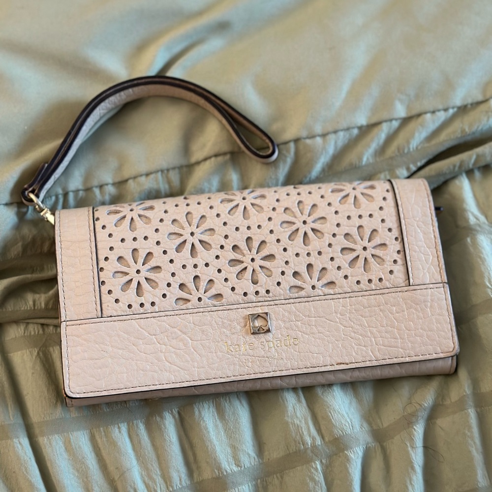 Kate Spade Wristlet Wallet